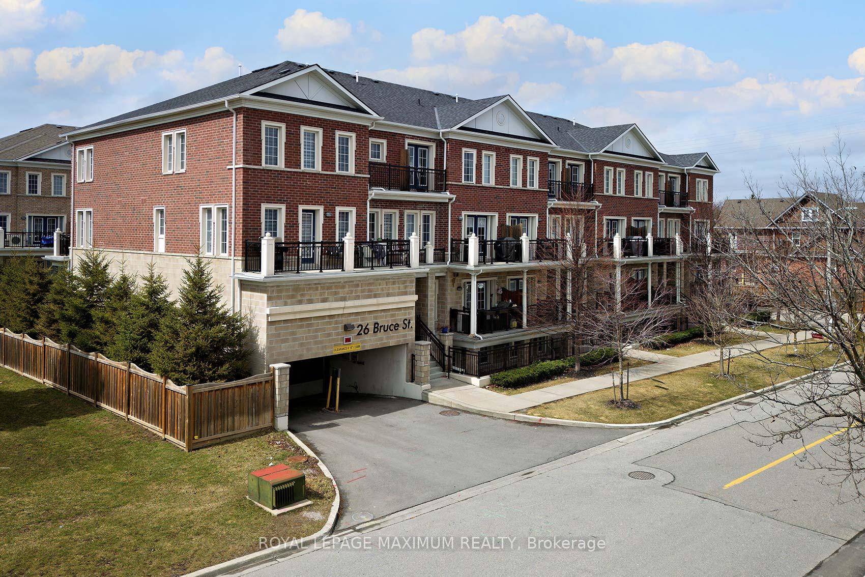 2 Bedrooms Condo at 26 Bruce,  Vaughan For sale
