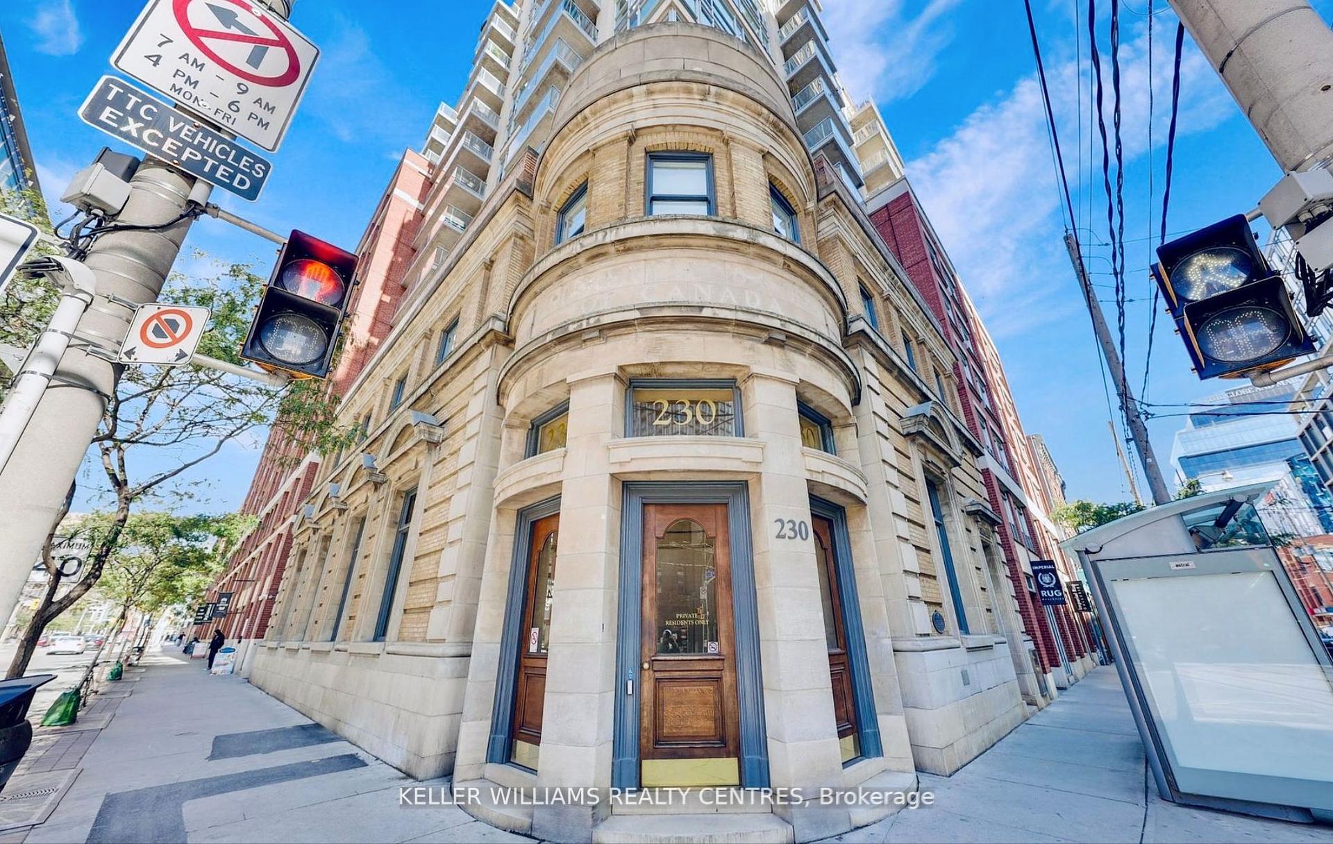 2 Bedrooms Condo at 230 King, Toronto For sale