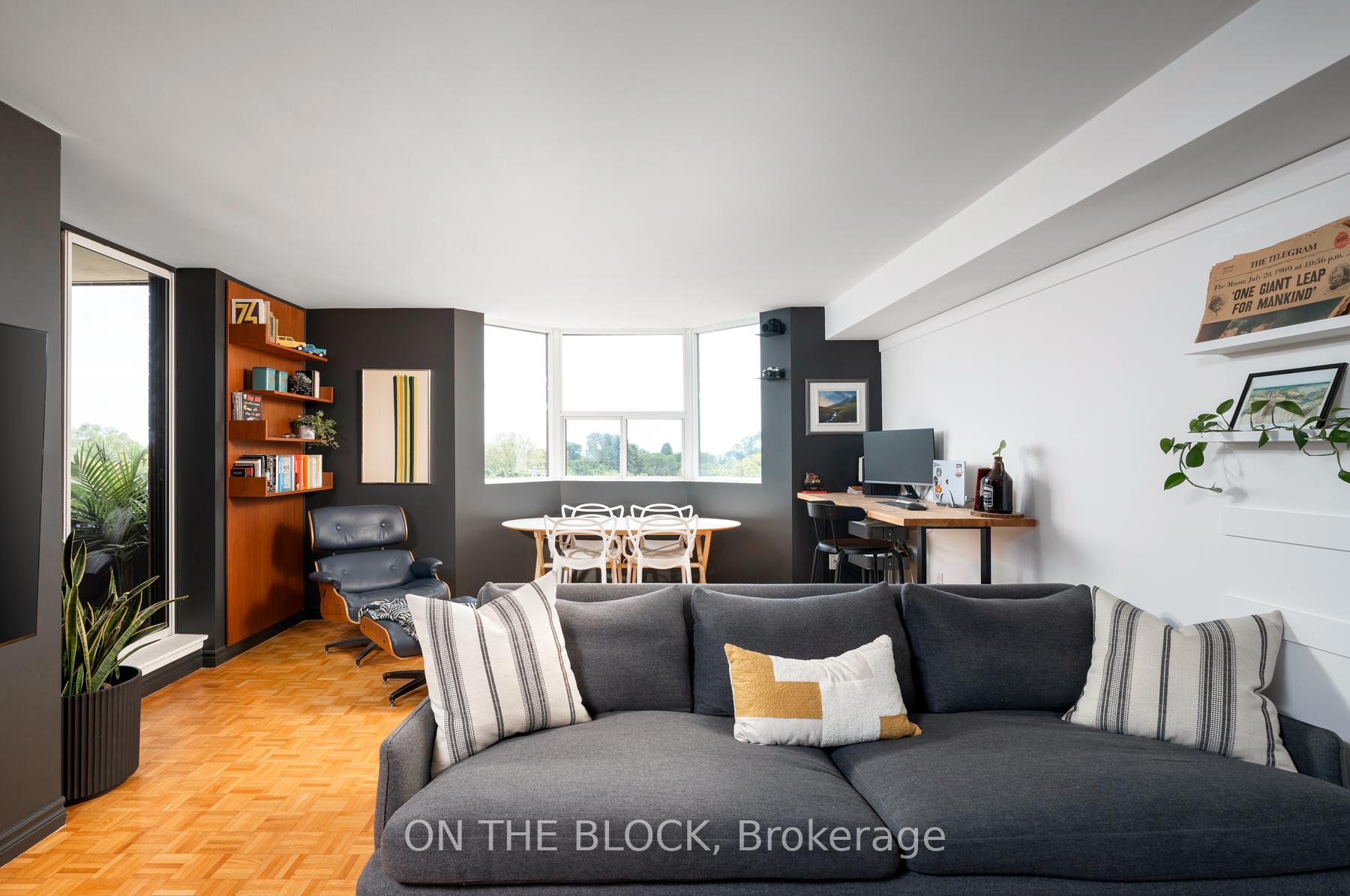 2 Bedrooms Condo at 3845 Lake Shore, Toronto For sale