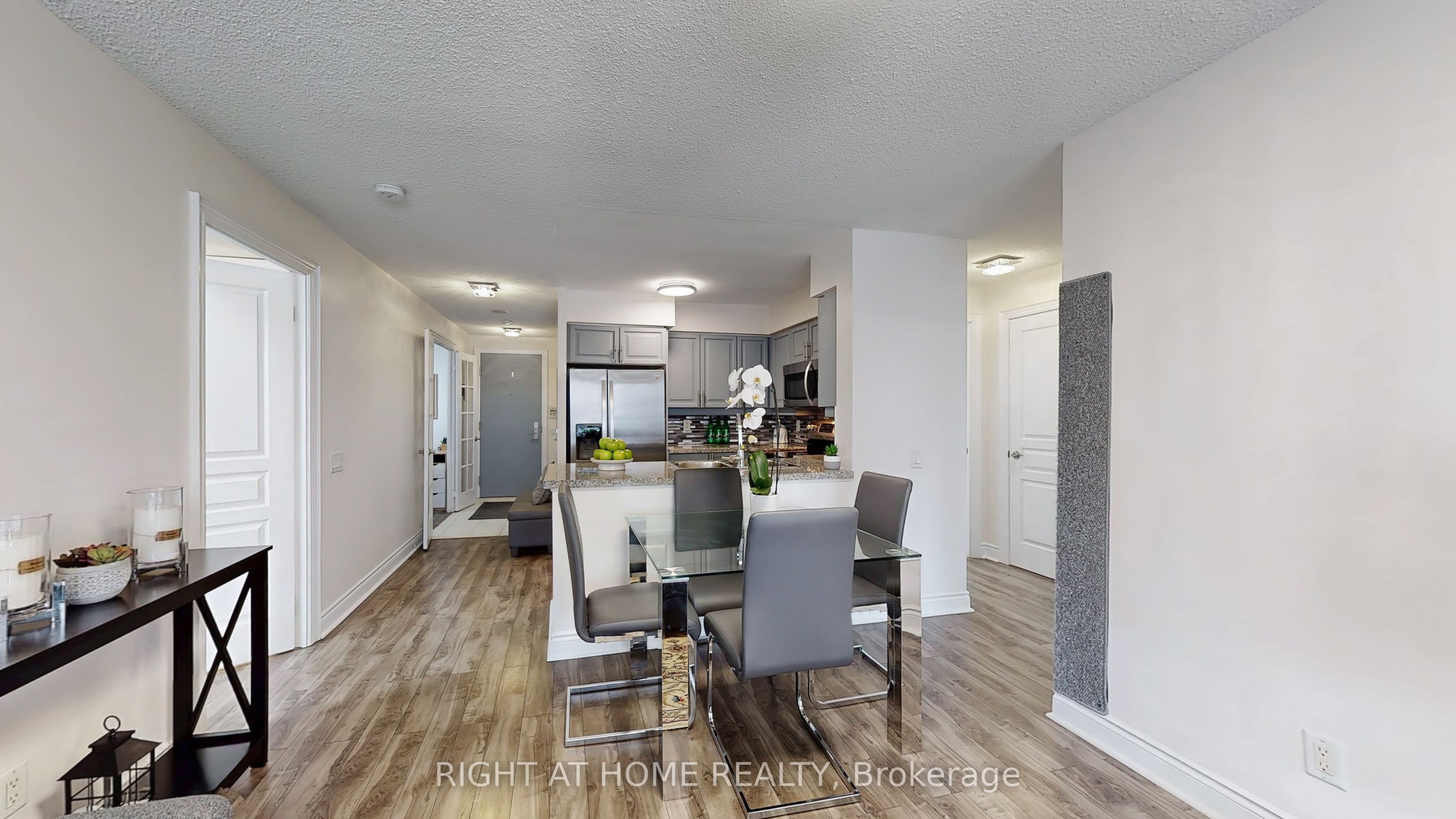 8 Mckee Avenue, #901