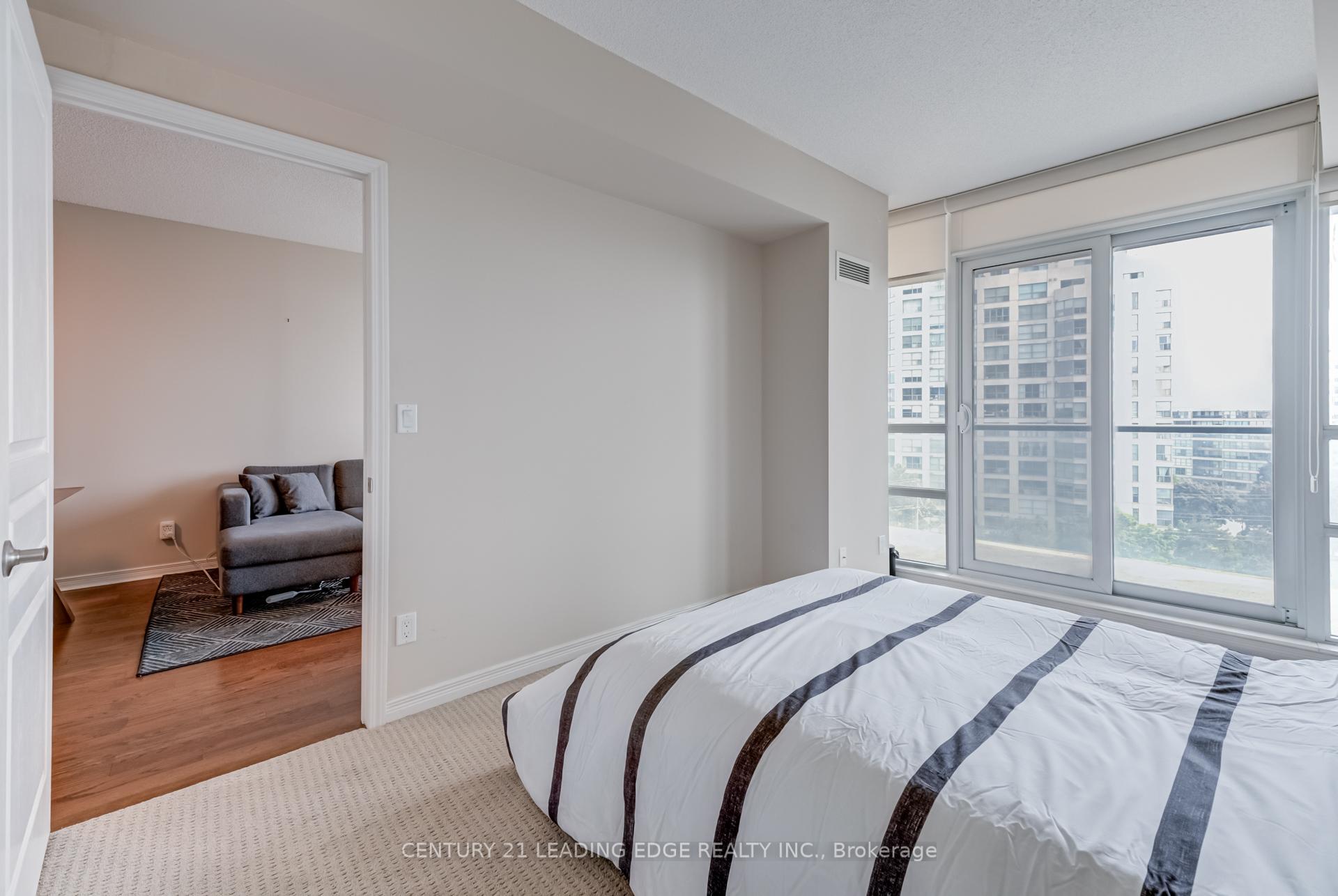 2 Bedrooms Condo at 2240 Lake Shore, Toronto For sale