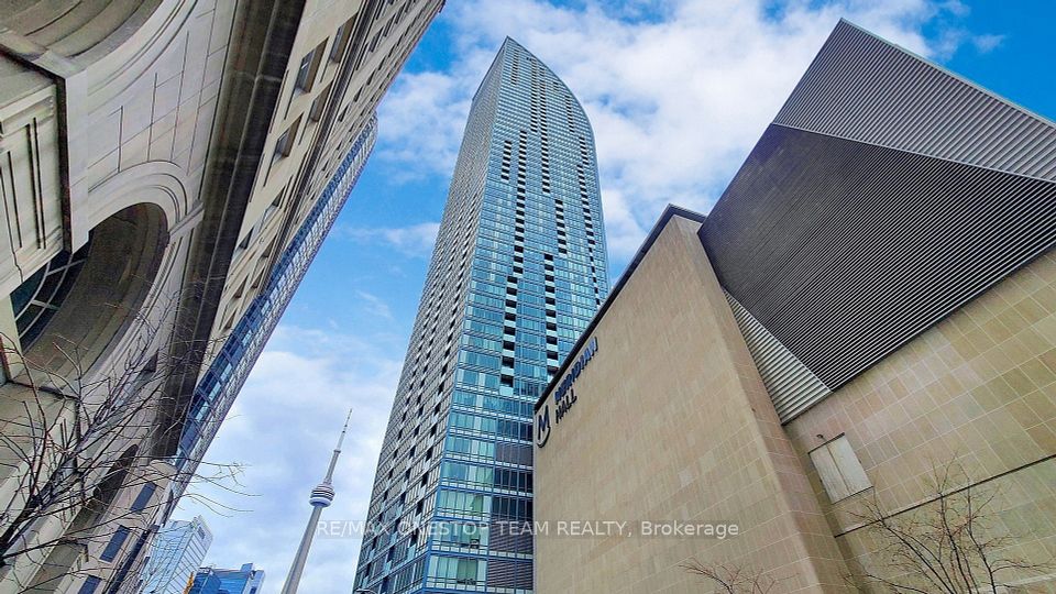 8 The Esplanade