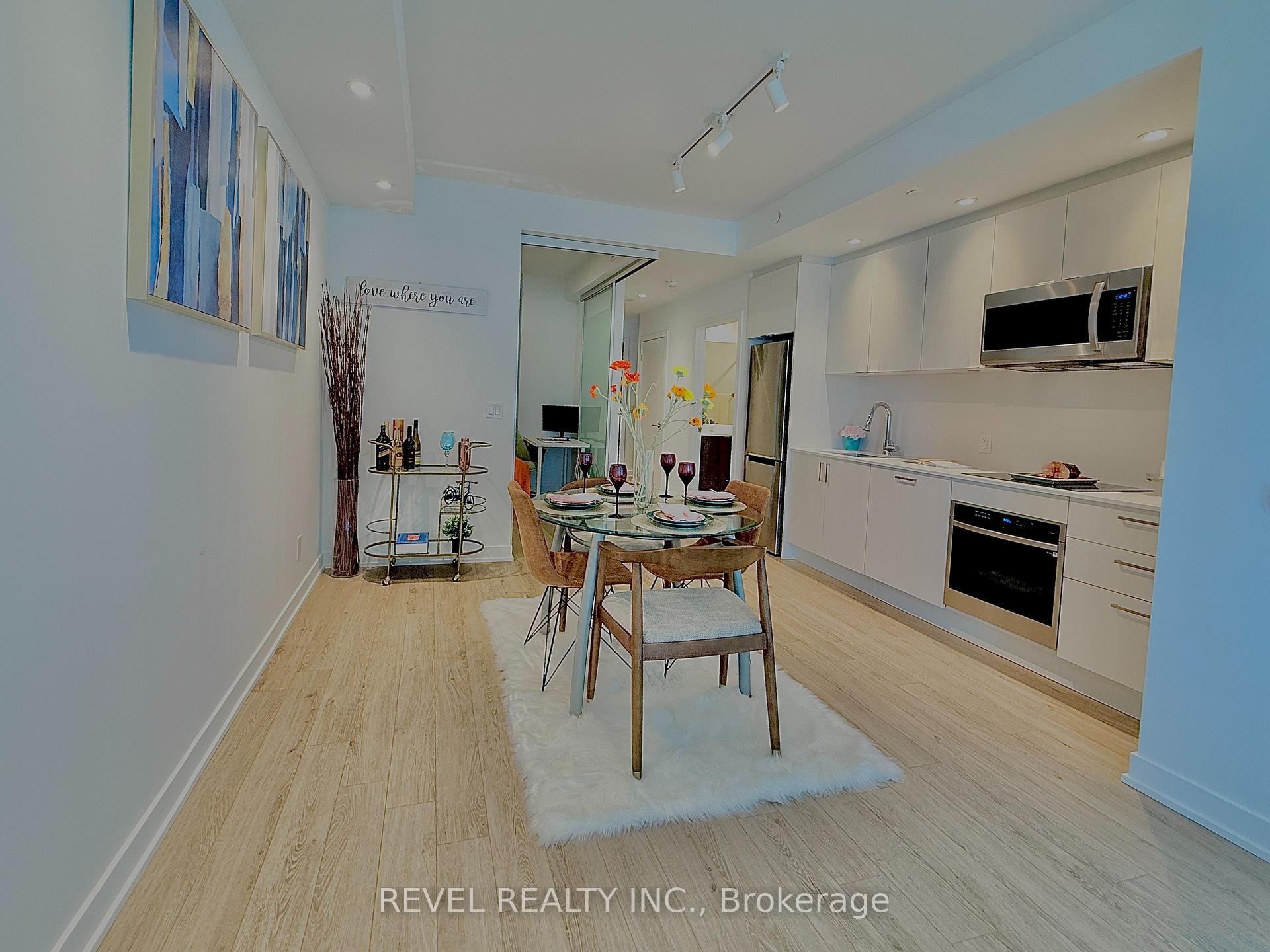3 Bedrooms Condo at 1928 Lake Shore, Toronto For sale