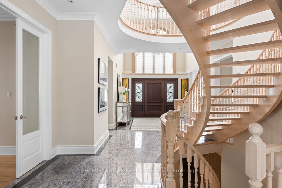 60 Bowan Court