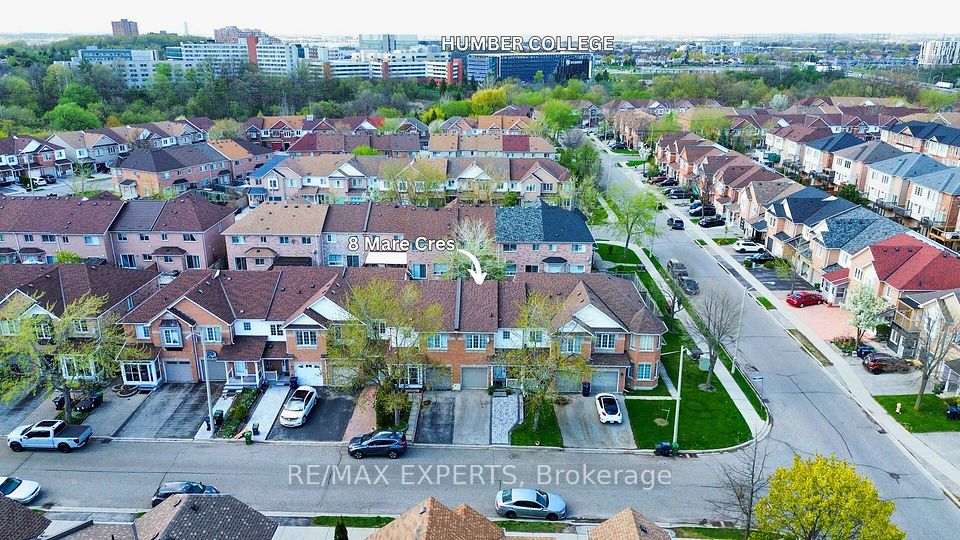 8 Mare Crescent