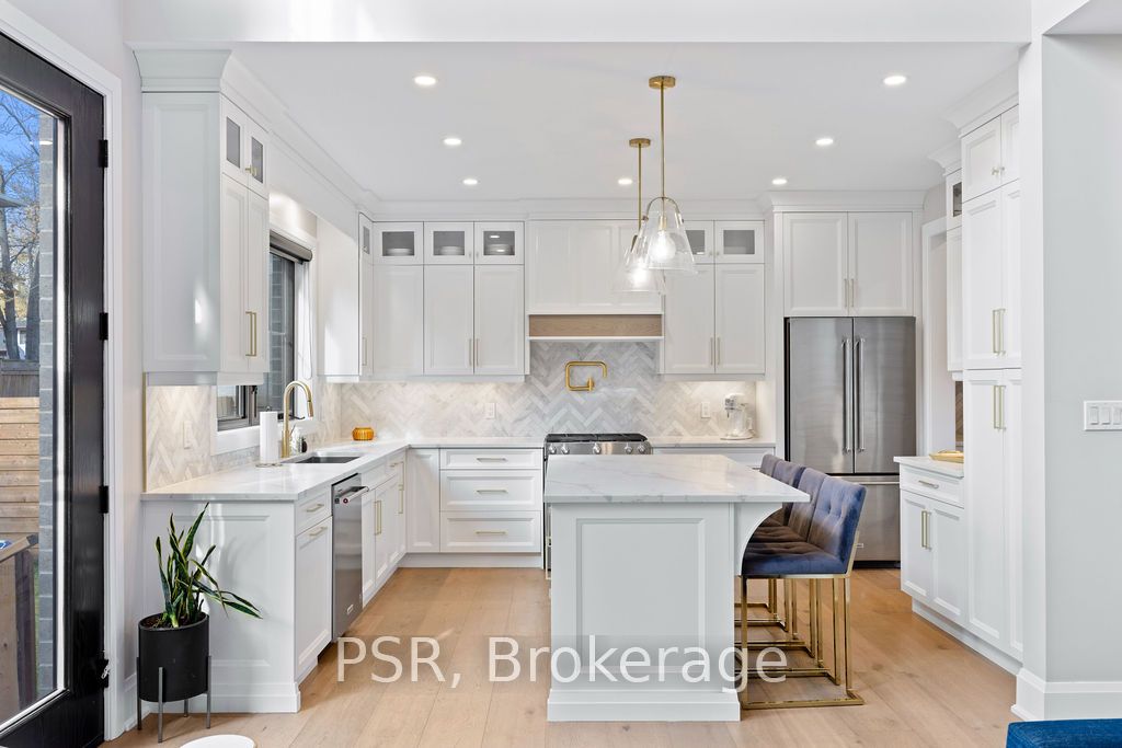 308 Appleby Line