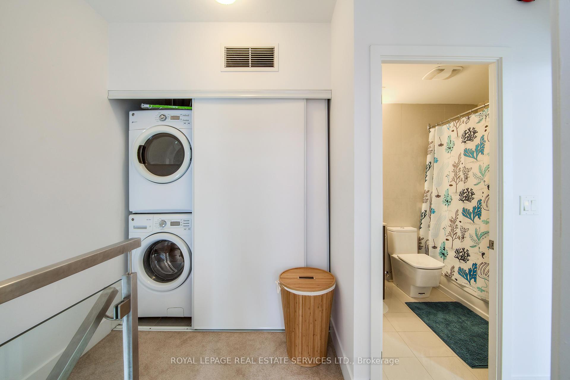 2 Bedrooms Condo at 323 Kingston, Toronto For sale