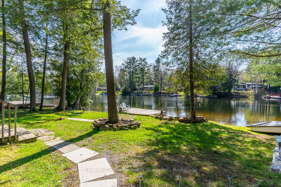 1954 South Beaver Lake Lane, Minden Hills, ON K0M 2K0