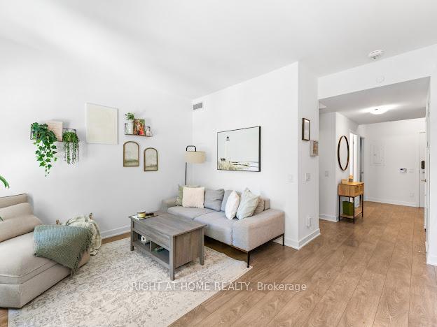 2 Bedrooms Condo at 543 Richmond, Toronto For sale