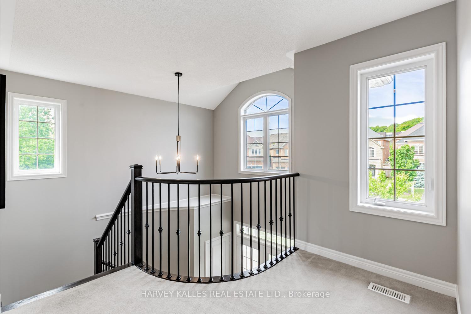 27 Rock Elm Court