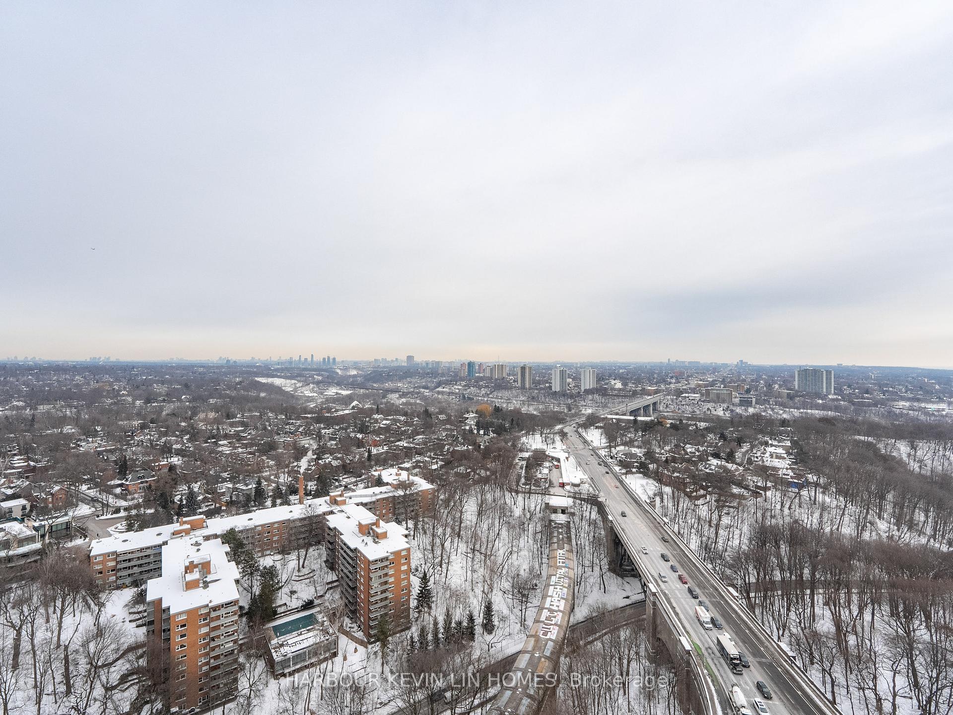 2 Bedrooms Condo at 575 Bloor, Toronto For sale