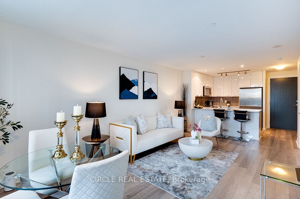 5033 Four Springs