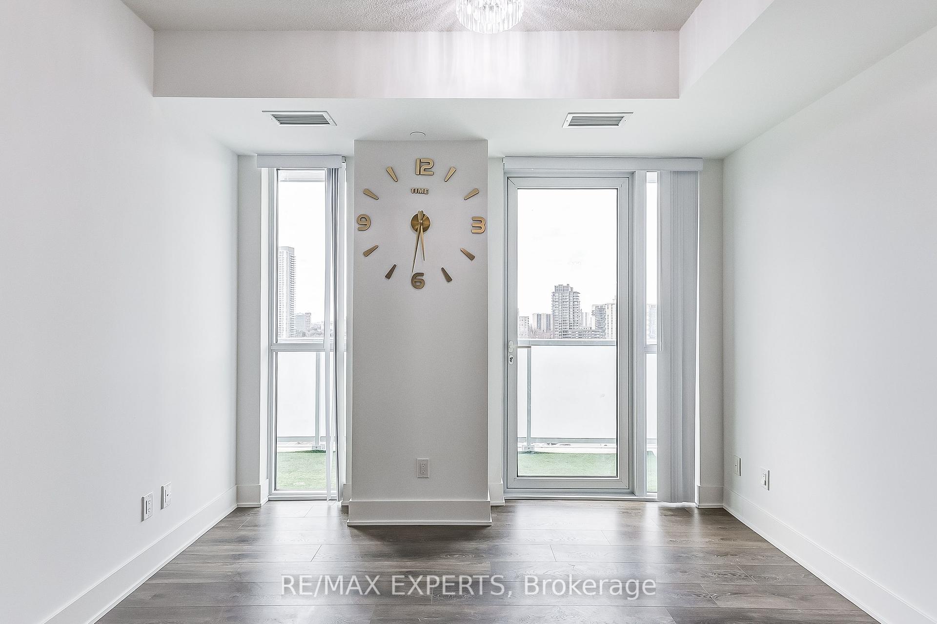 2 Bedrooms Condo at 188 Fairview Mall,  Toronto For sale