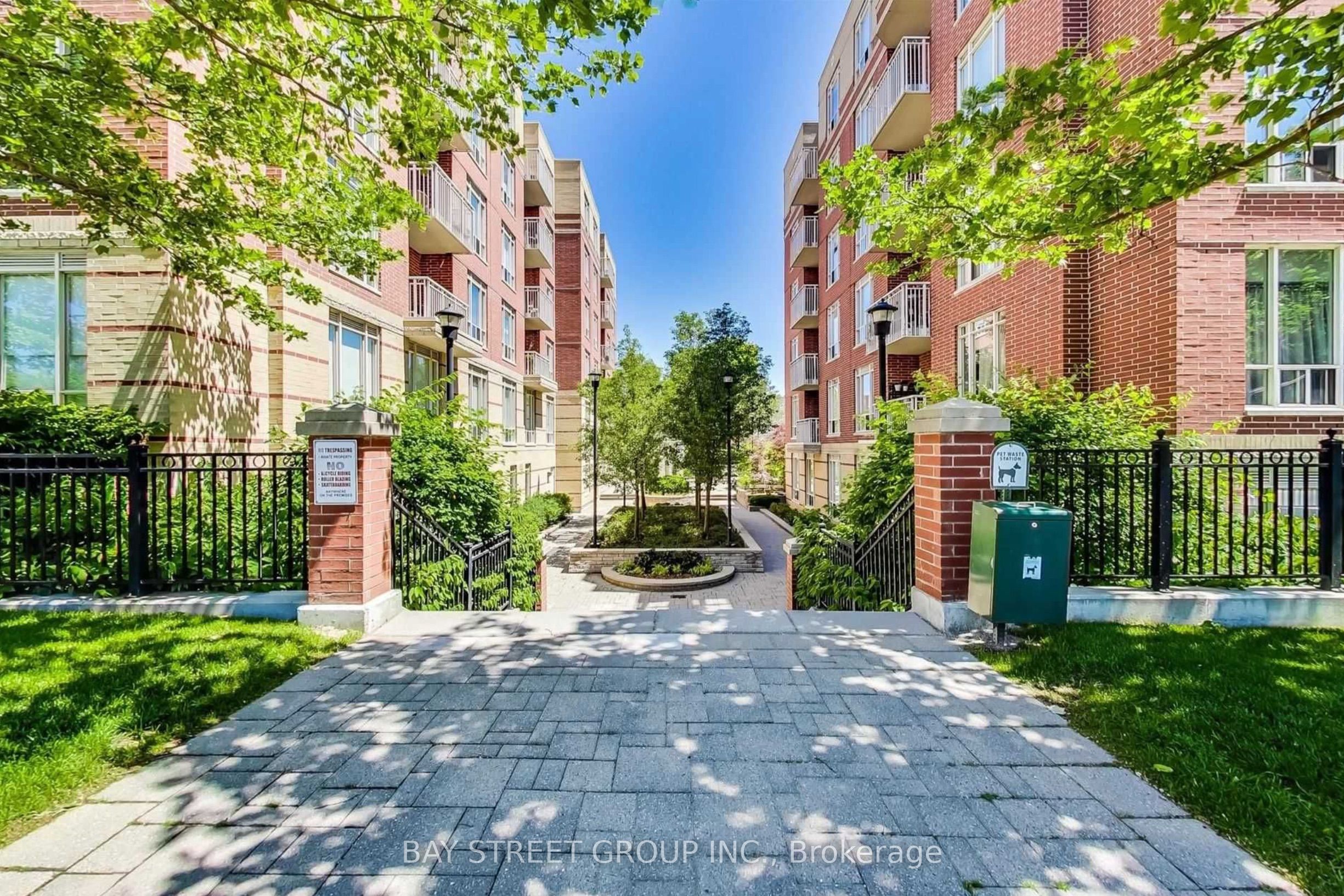 451 Rosewell Avenue, #514