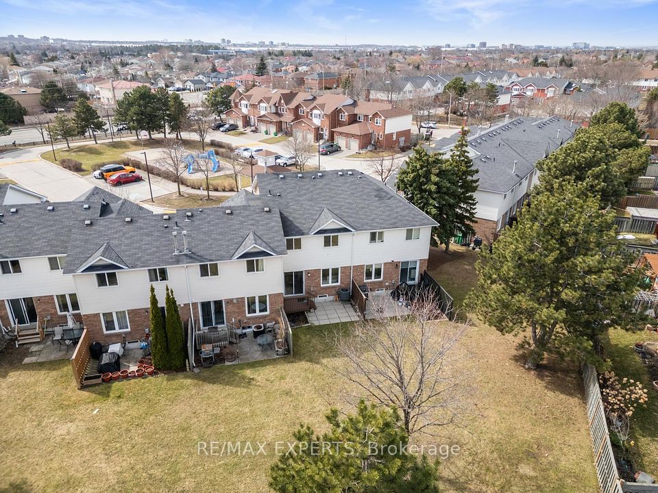 1484 Torrington Drive 79