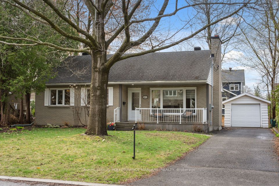 2075 Woodcrest
