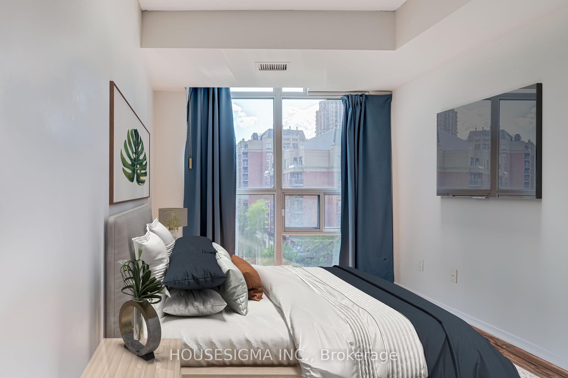2 Bedrooms Condo at 28 Harrison Garden, Toronto For sale