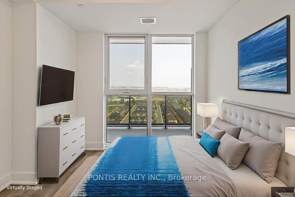 2545 SIMCOE Street