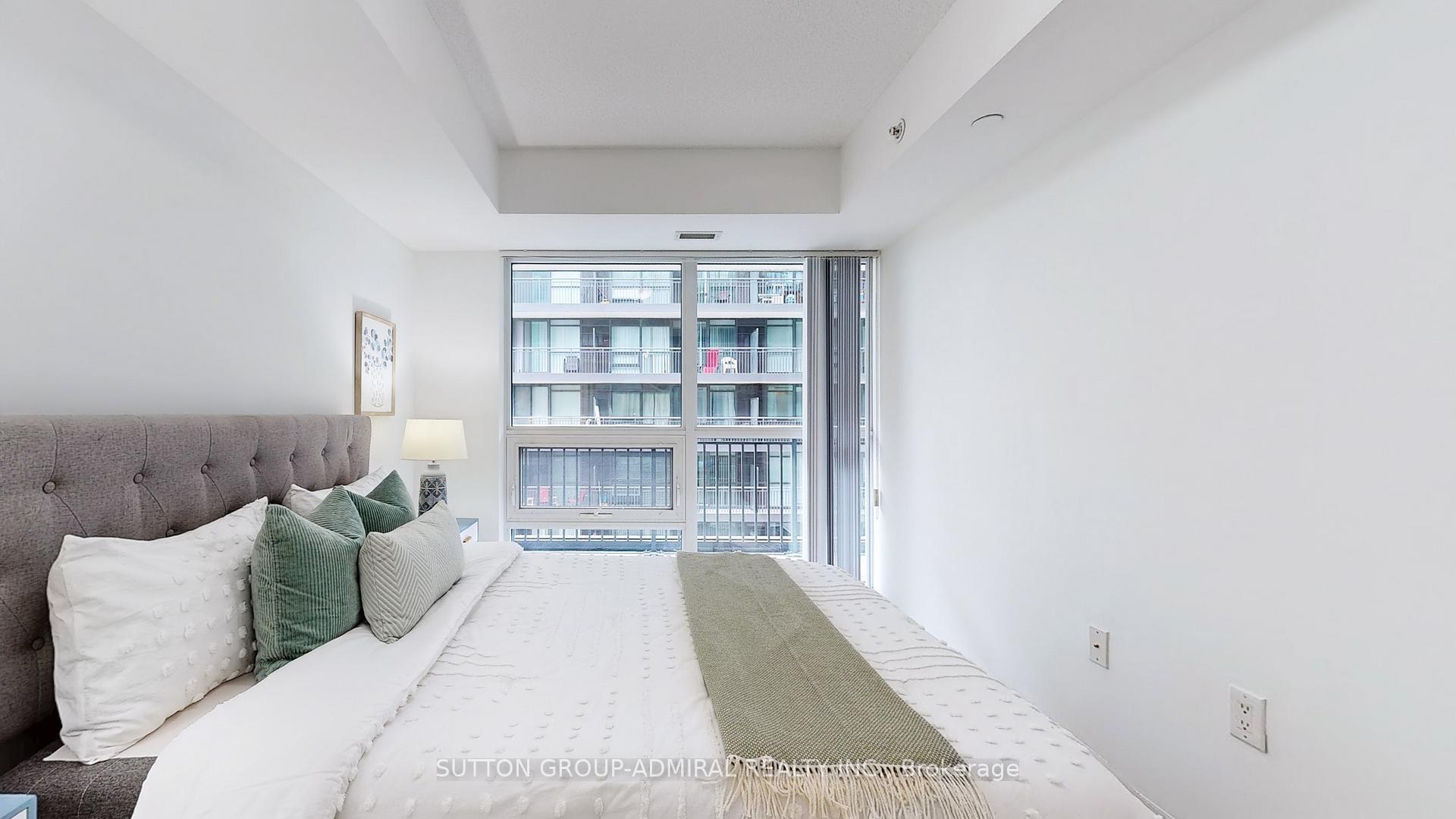 1 Bedroom Condo at 3091 Dufferin, Toronto For sale