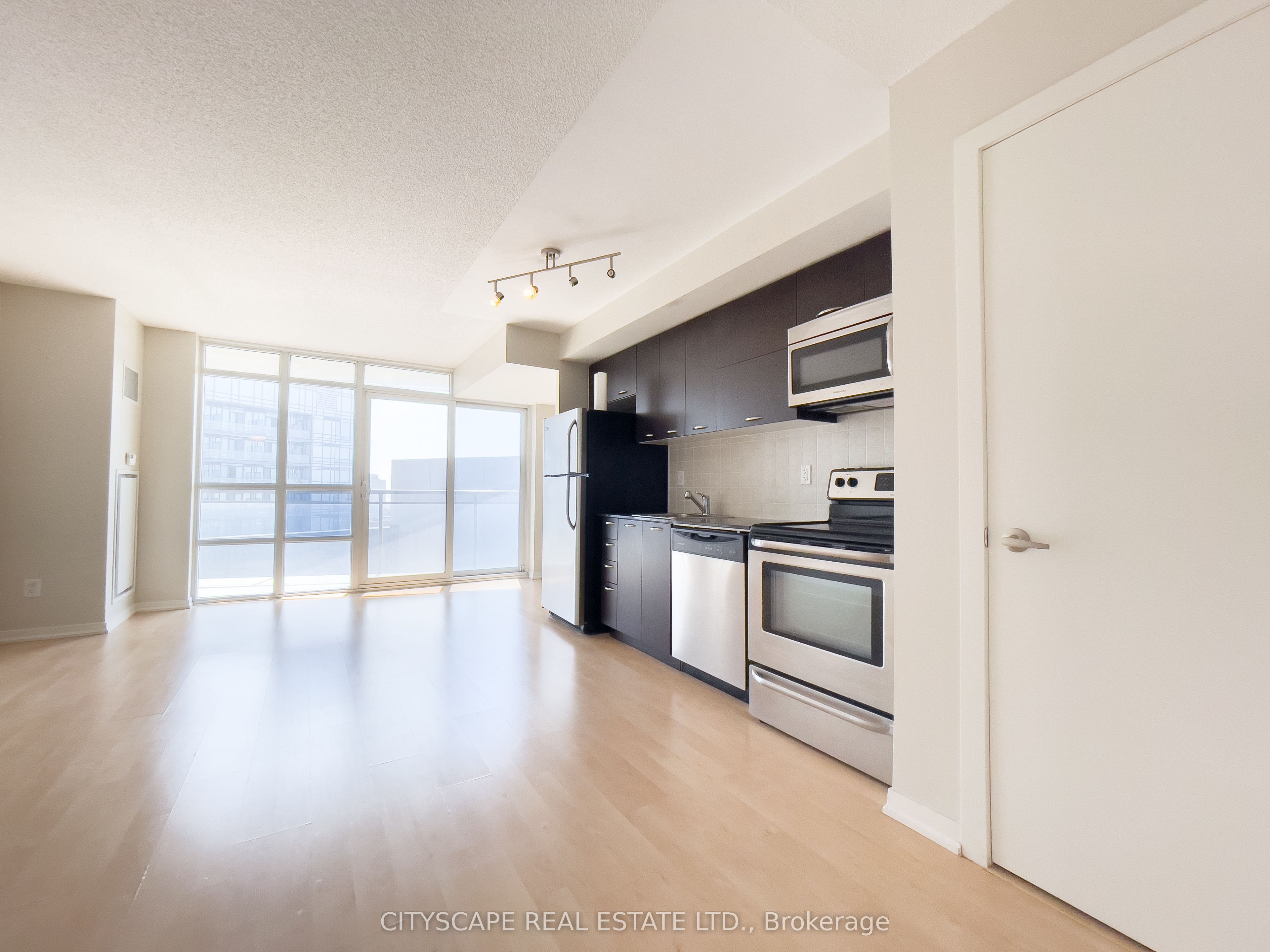 38 Joe Shuster Way, #1403