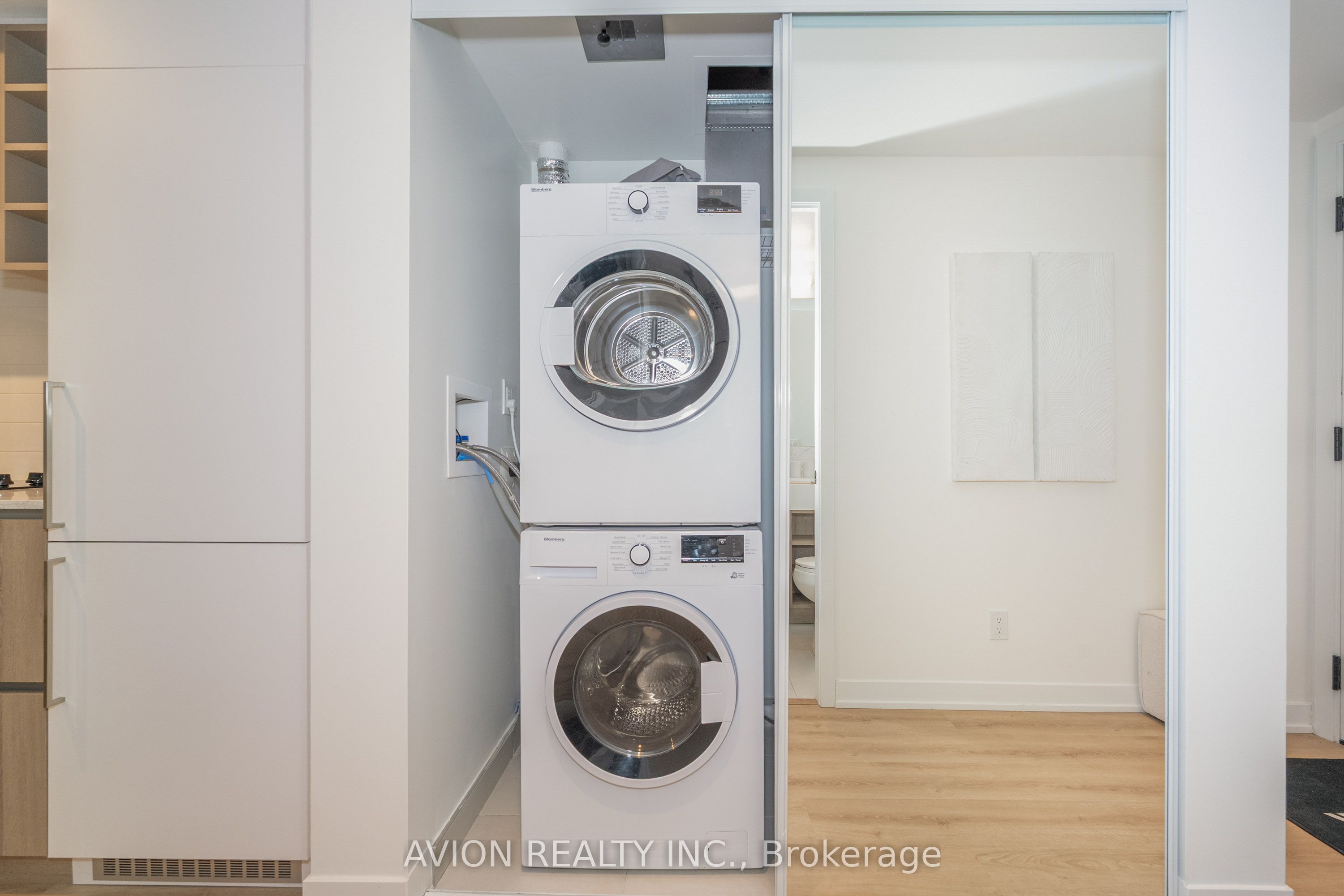 319 Jarvis Street, #606
