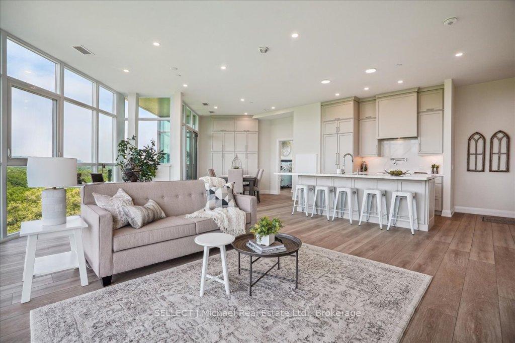 2 Bedrooms Condo at 2750 KING,  Hamilton For sale