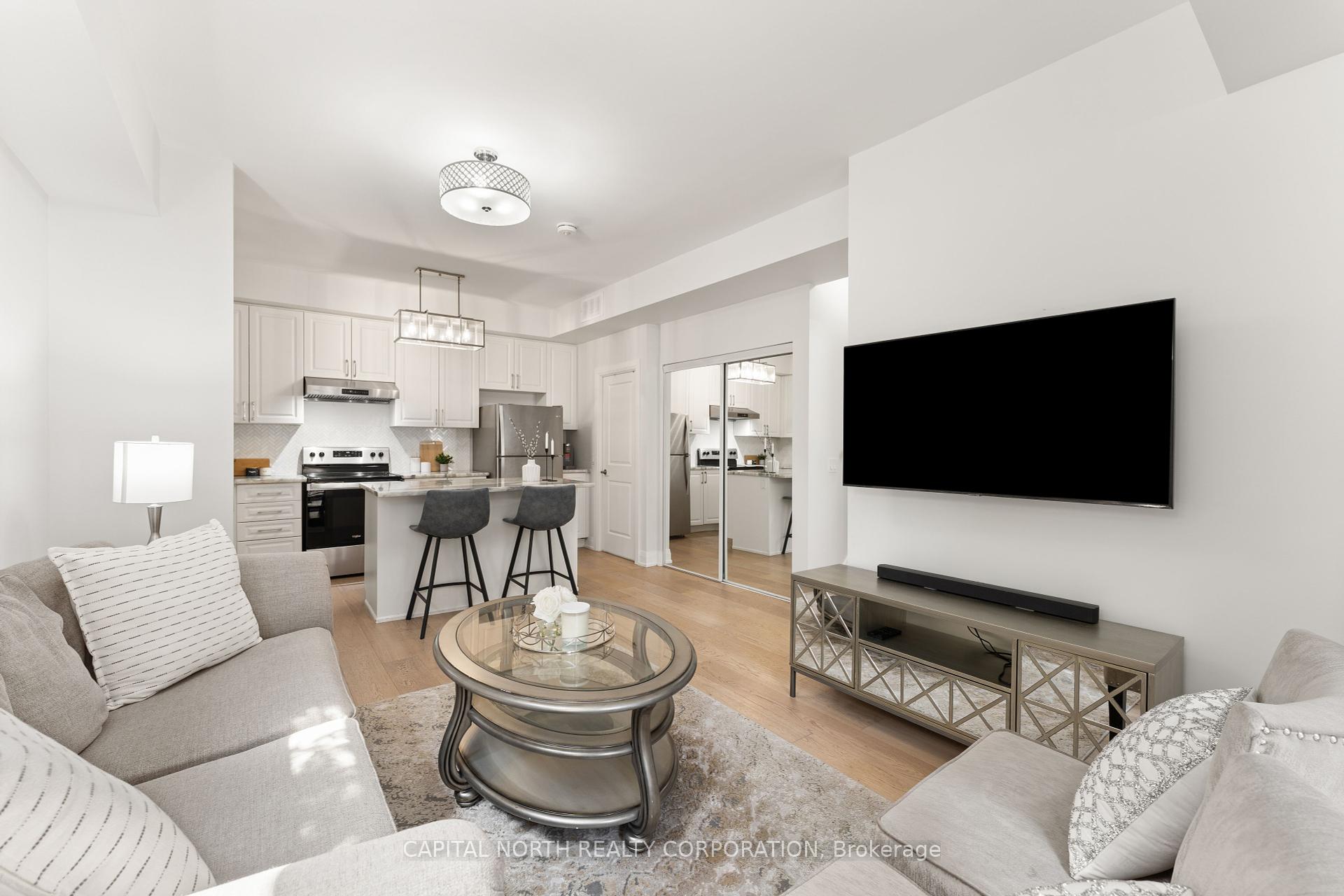 3 Bedrooms Condo at 5289 Highway 7, Vaughan For sale