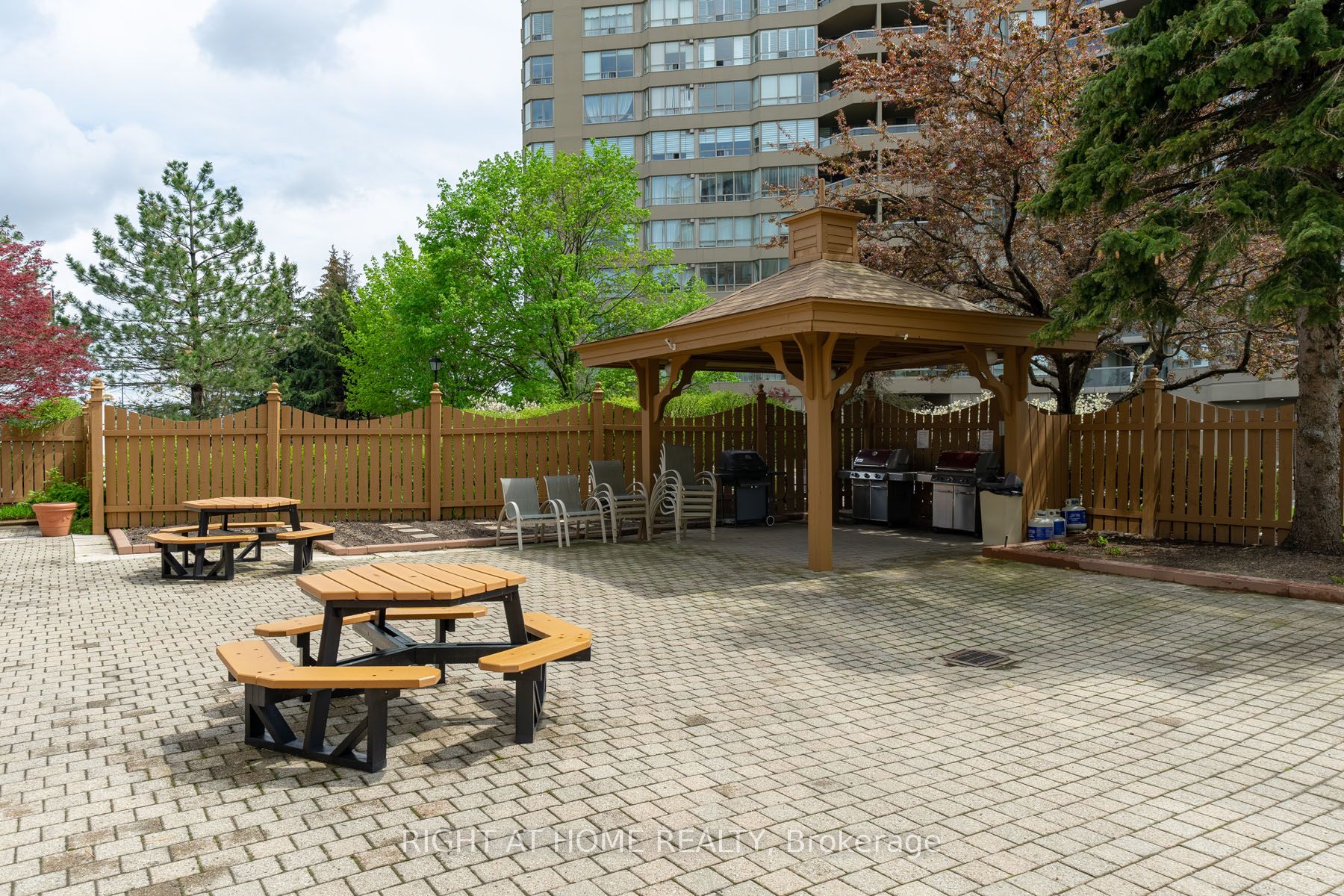 25 Austin Drive, #923