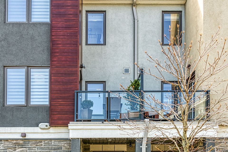 #9 - 115 Shoreview Place, Hamilton, ON L8E 0K4