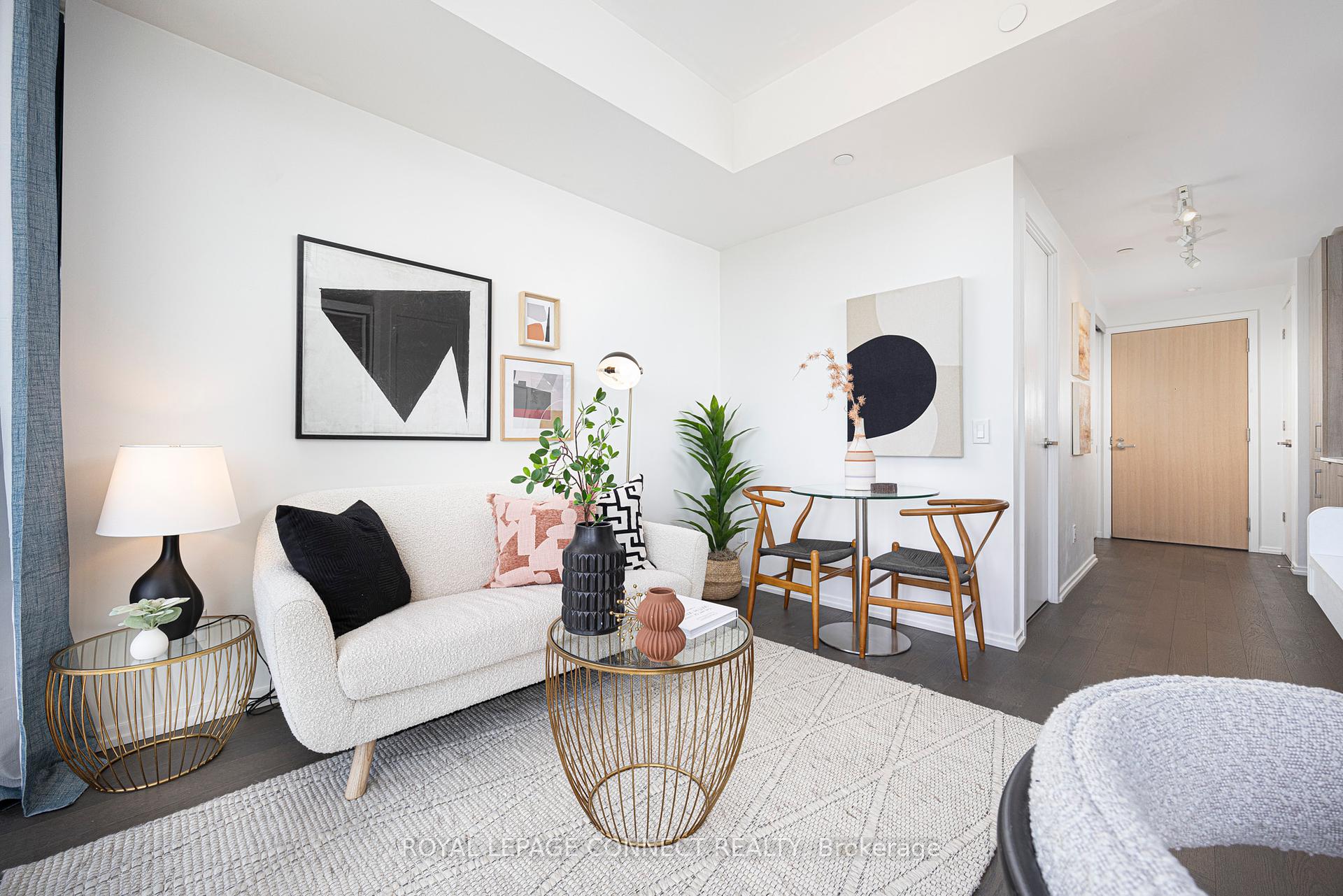 1 Bedroom Condo at 5 Soudan, Toronto For sale