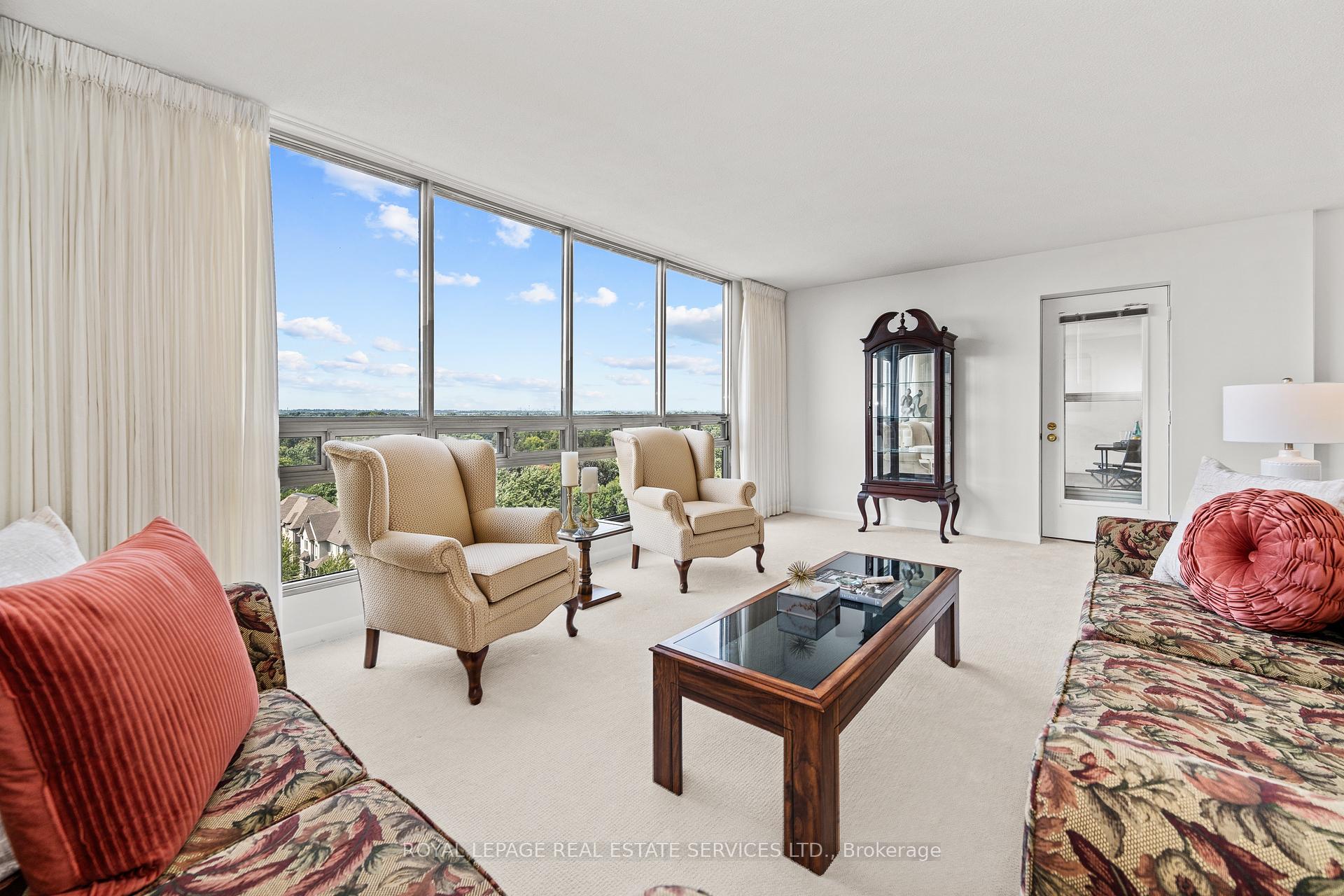 2 Bedrooms Condo at 2185 Marine,  Oakville For sale
