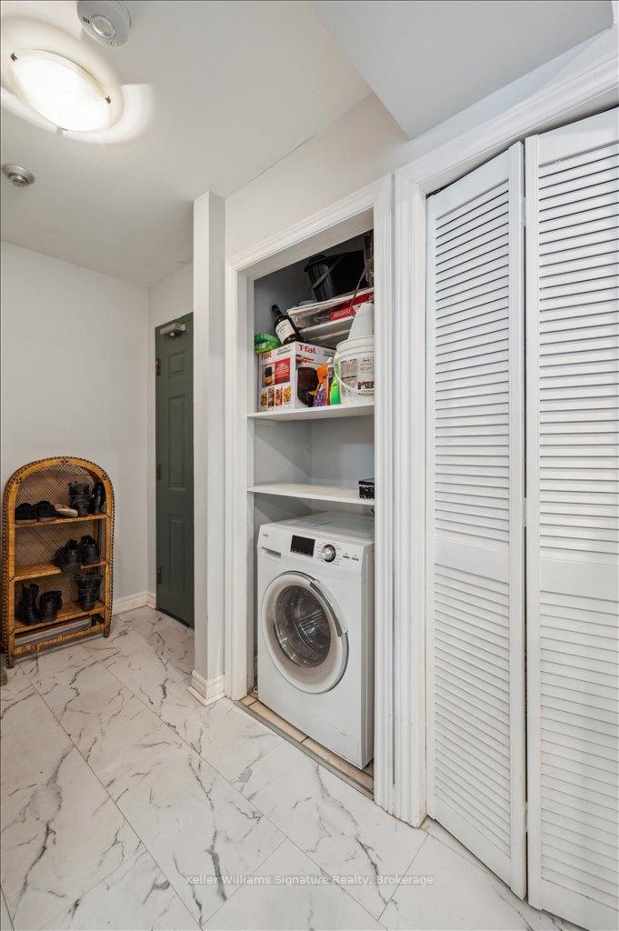 1 Bedroom Condo at 28 Victoria, Hamilton For sale