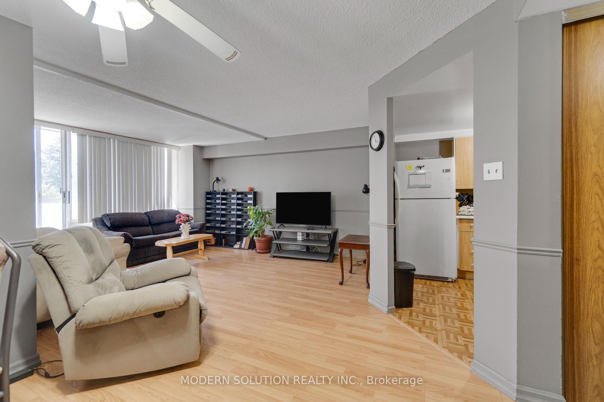 3 Bedrooms Condo at 5580 Sheppard, Toronto For sale
