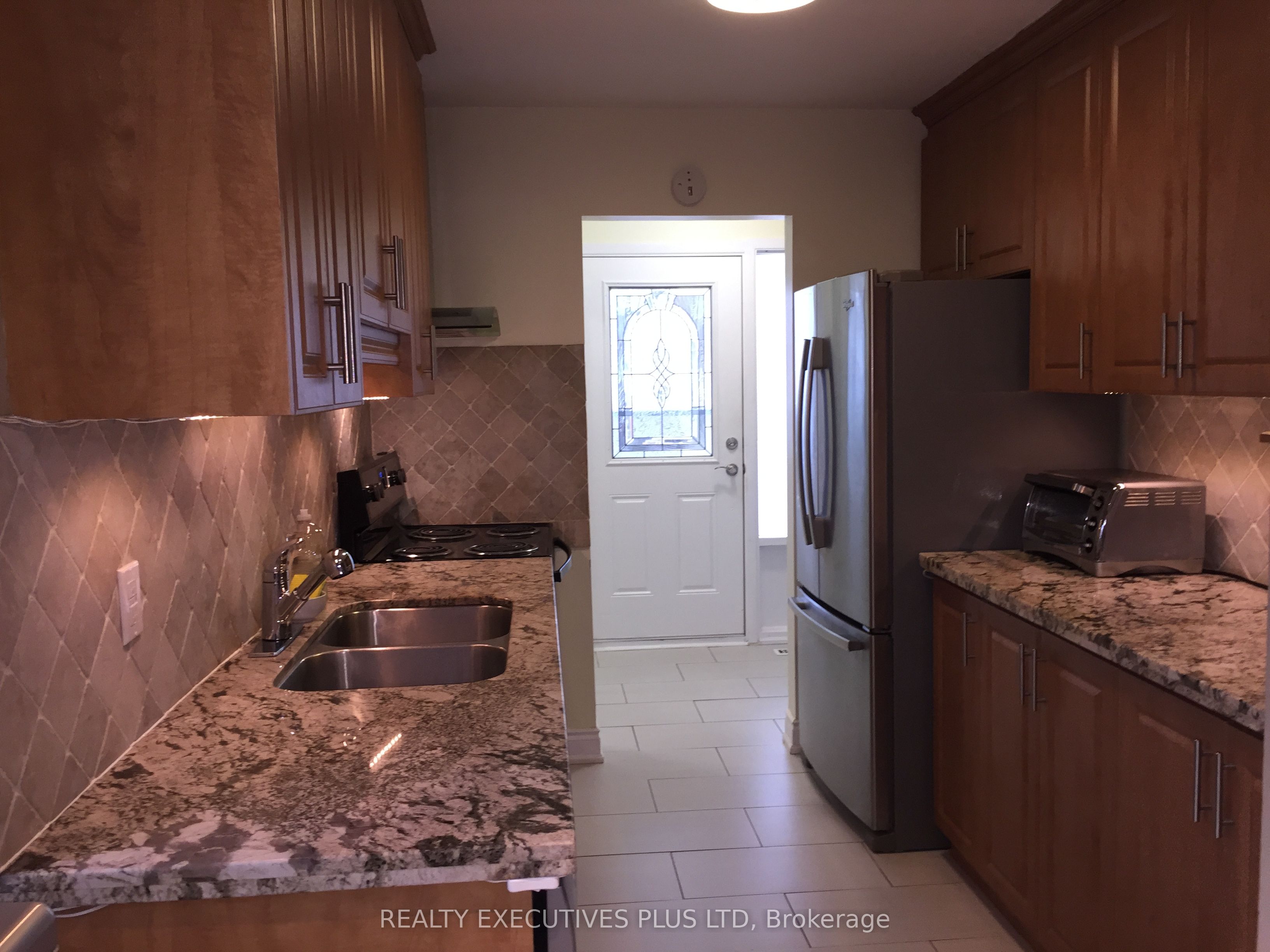 80 Montjoy Crescent, Brampton, ON L6S 3E7