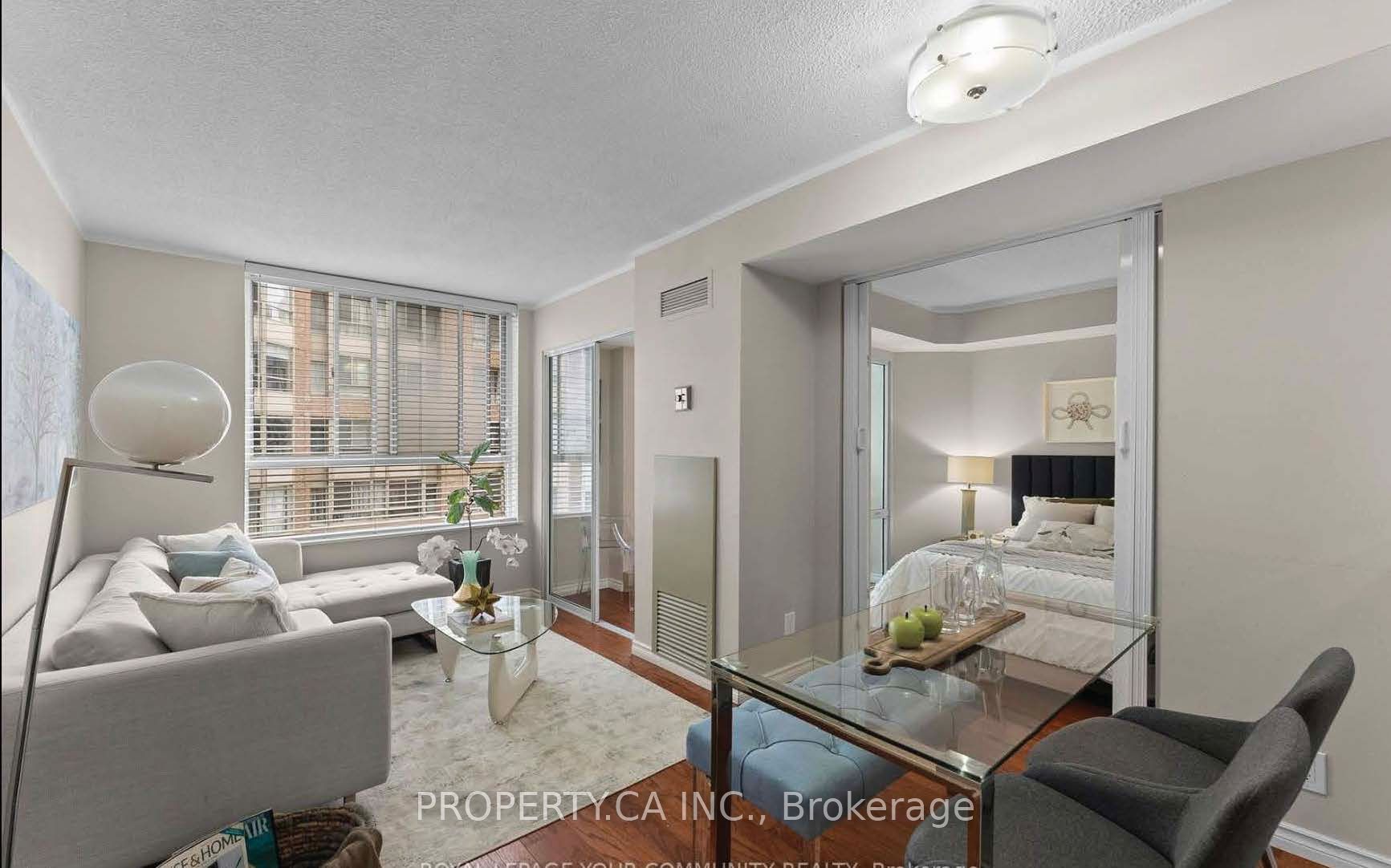 711 Bay Street, #1221