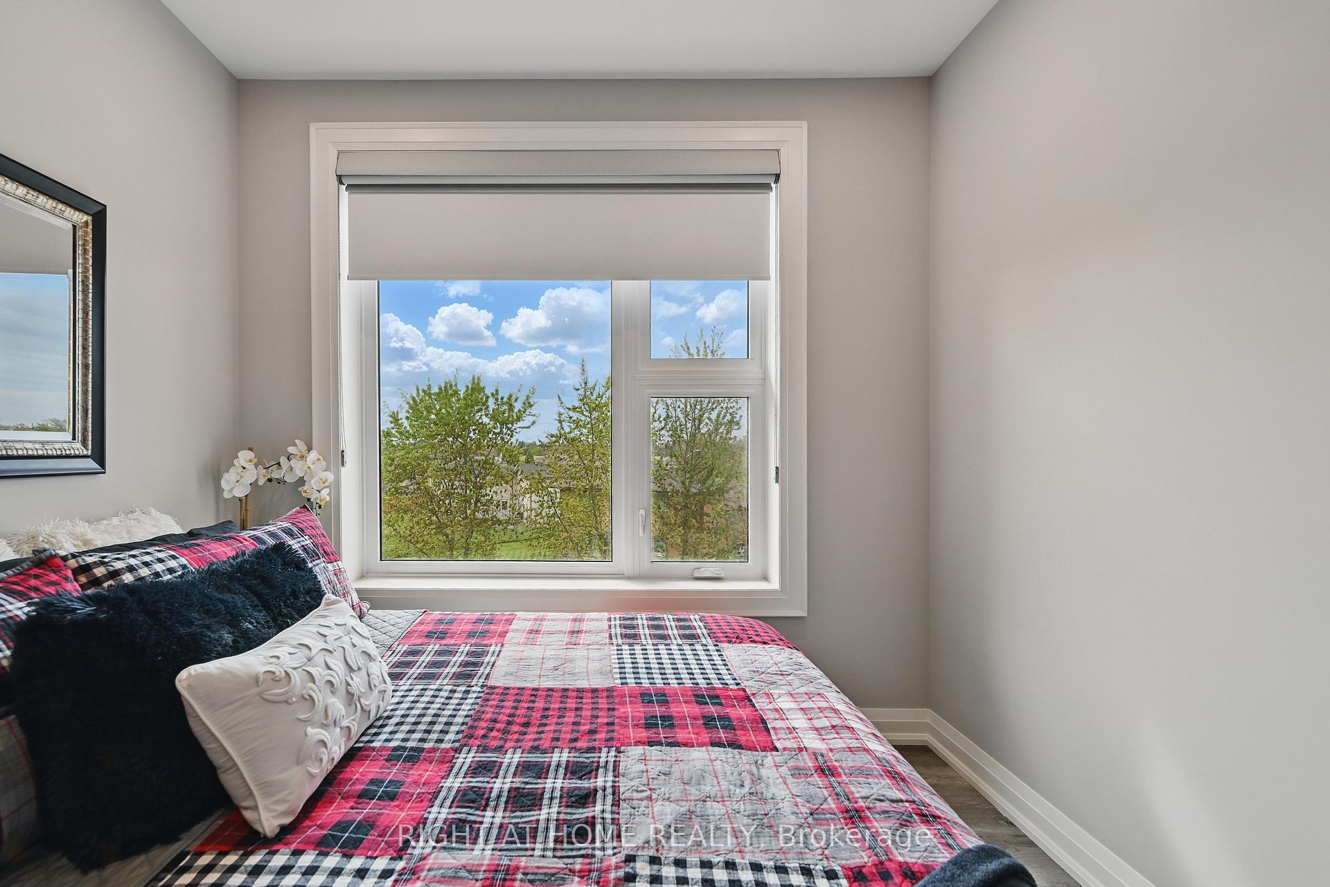 1 Bedroom Condo at 257 Millen, Hamilton For sale