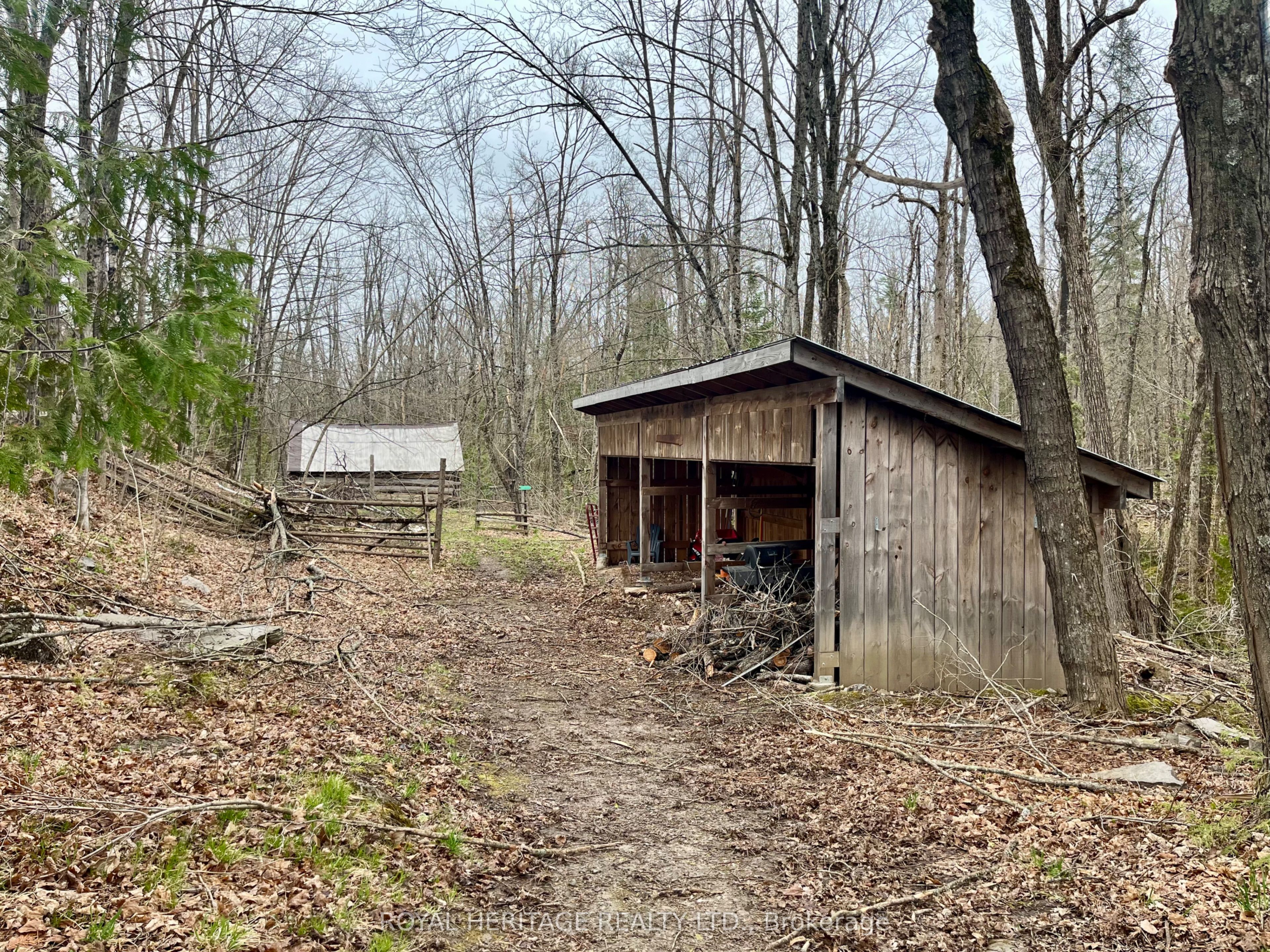 1074 Lakehurst Road, Trent Lakes, ON K0L 2H0
