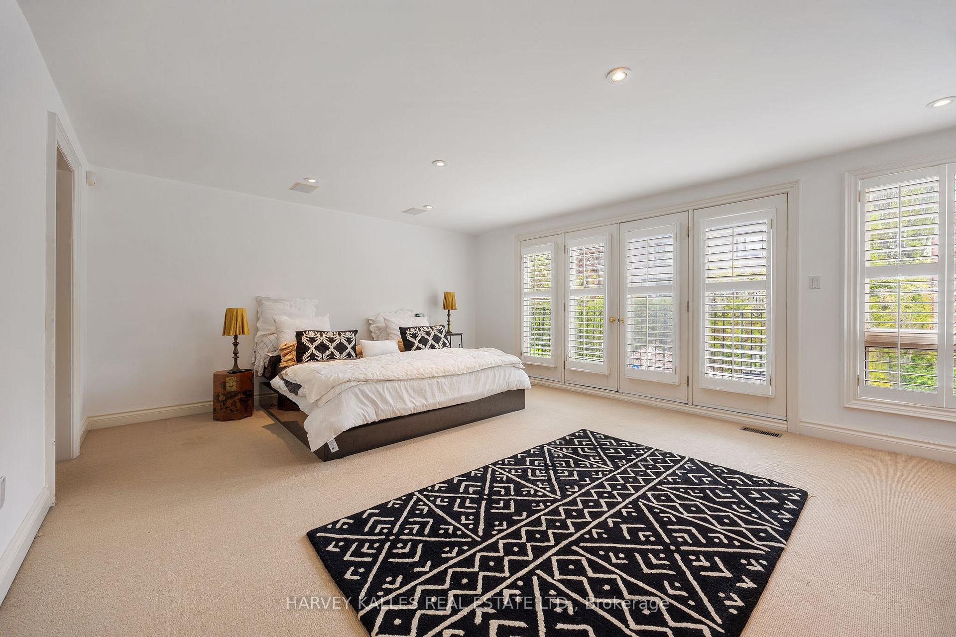 26 Forest Ridge Drive