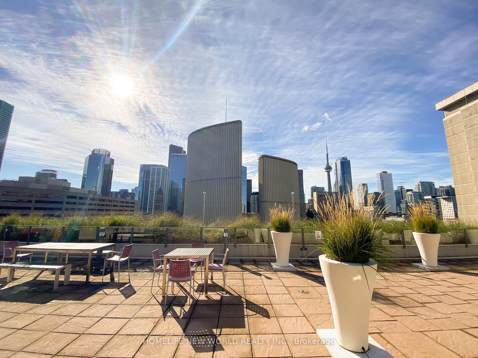 1 Bedroom Condo at 111 Elizabeth, Toronto For sale