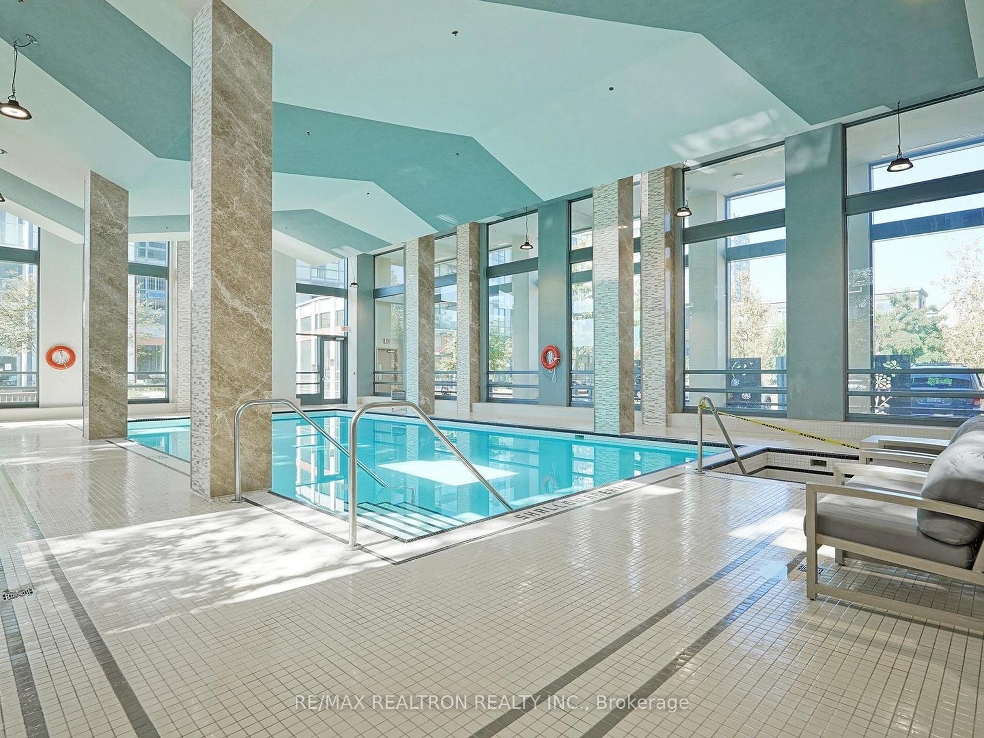 3 Bedrooms Condo at 195 Bonis, Toronto For sale