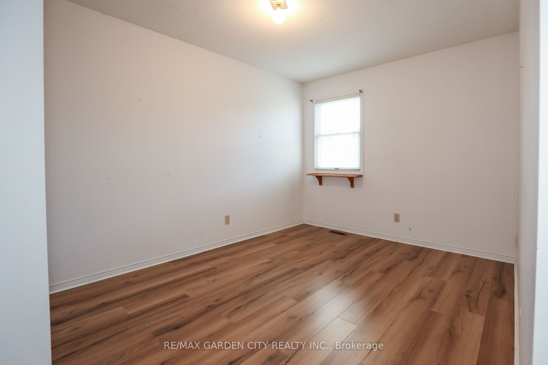 55 Kerman Avenue, #44