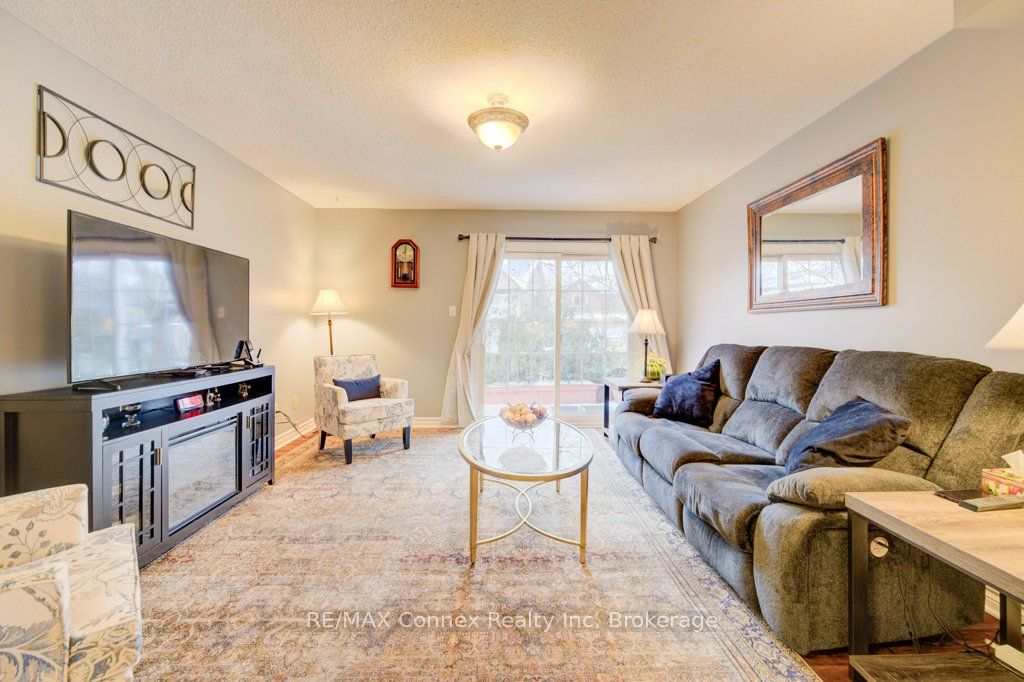 59 Rosebud Avenue