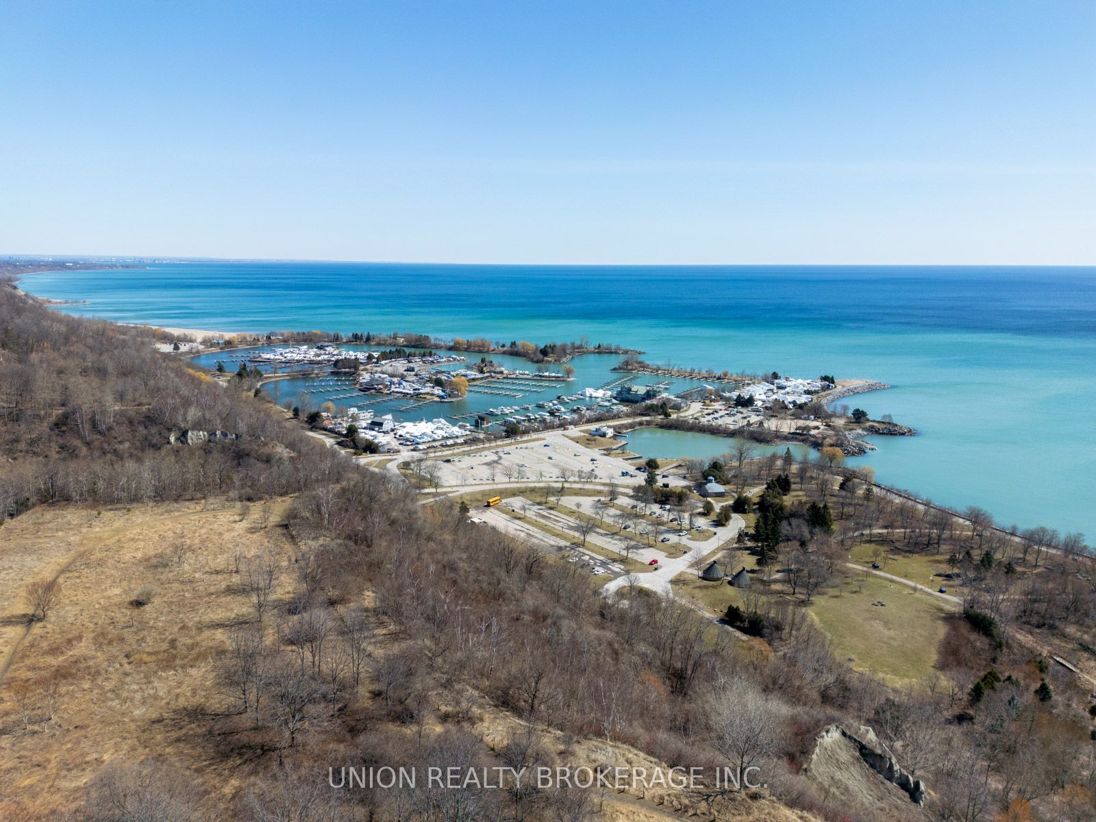 22 Cliffcrest Drive