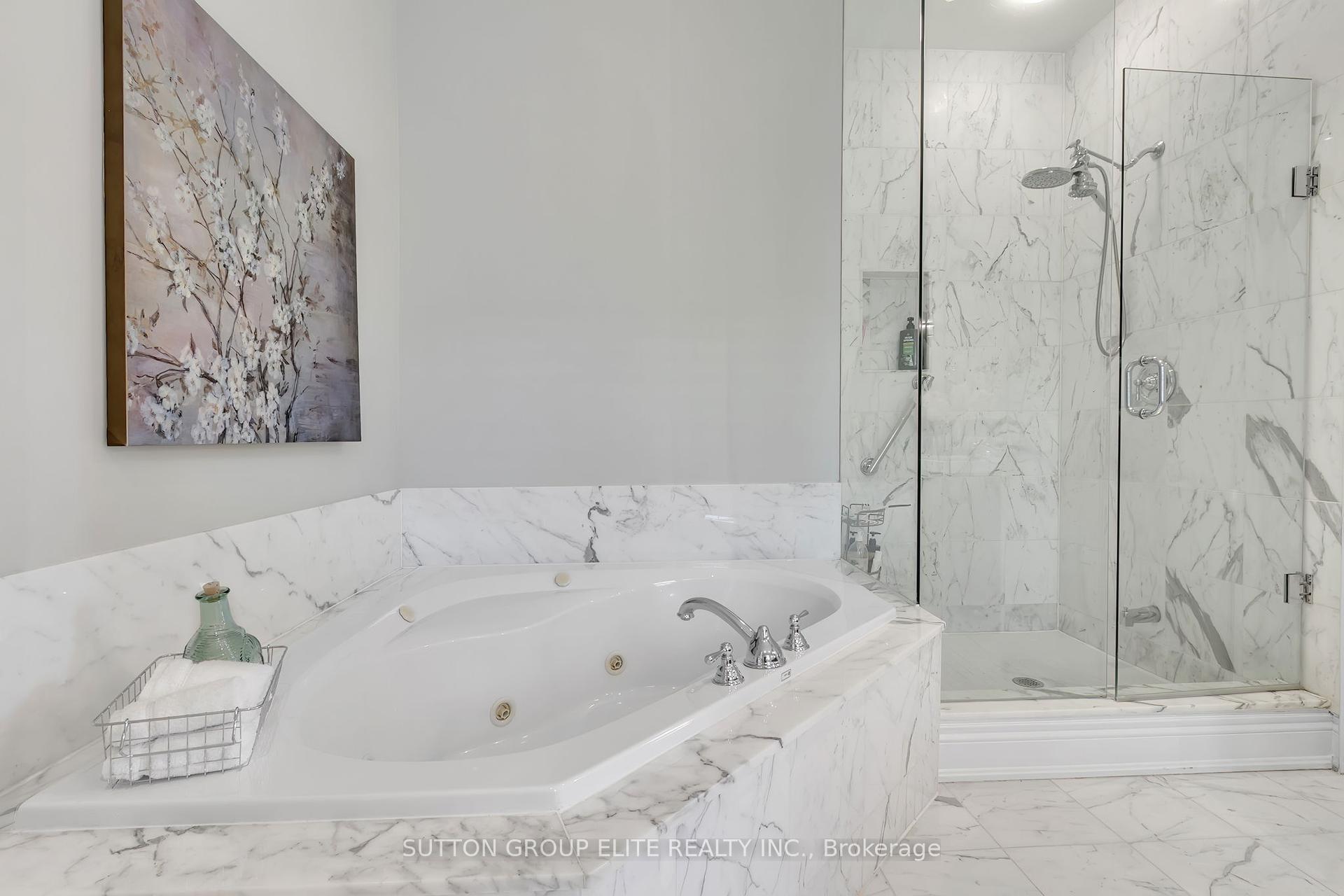 4 Bedrooms Semi-Detached at 16 Nautical, Toronto For sale