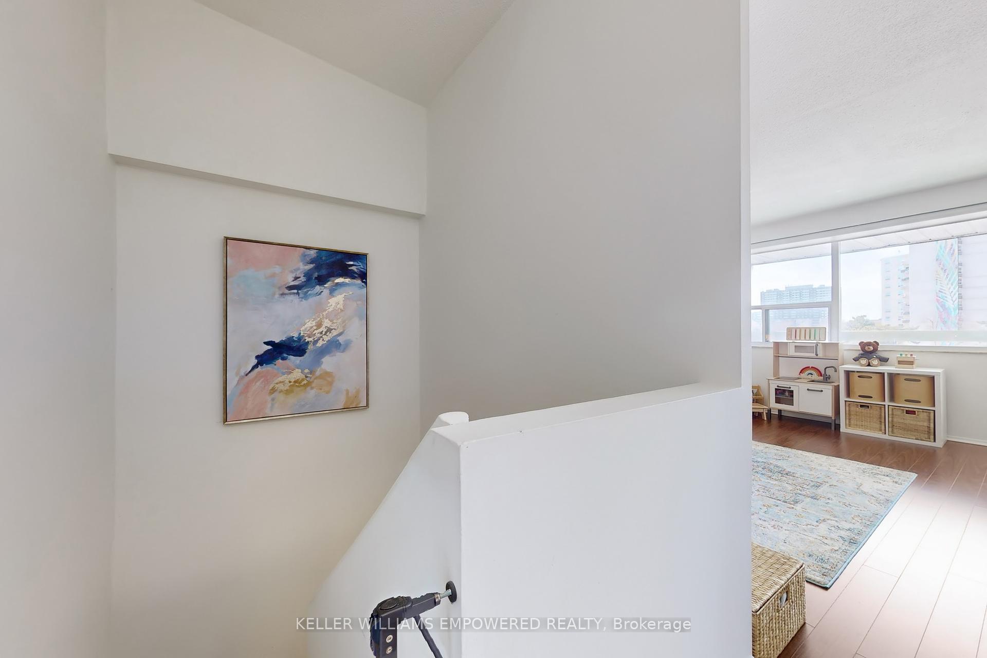 2 Bedrooms Condo at 4060 Lawrence, Toronto For sale