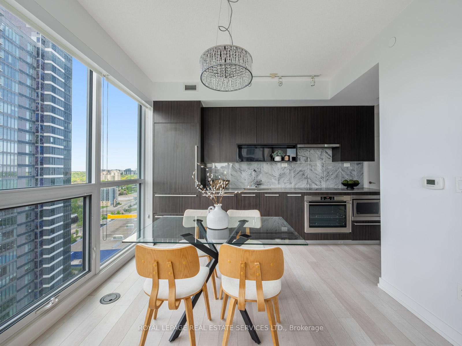 2 Bedrooms Condo at 115 McMahon, Toronto For sale