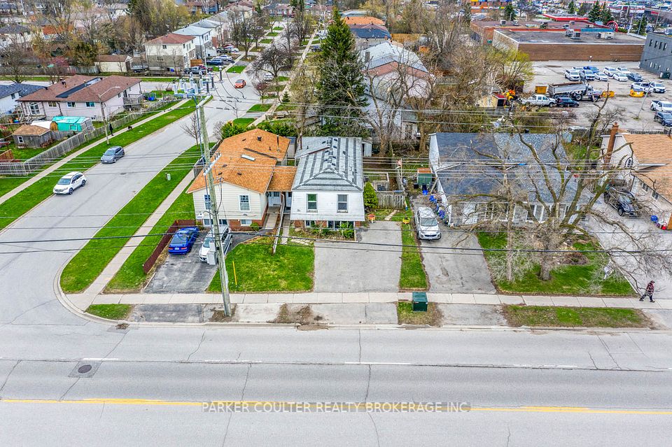 19 A Cundles Road, Barrie, ON L4M 5L1