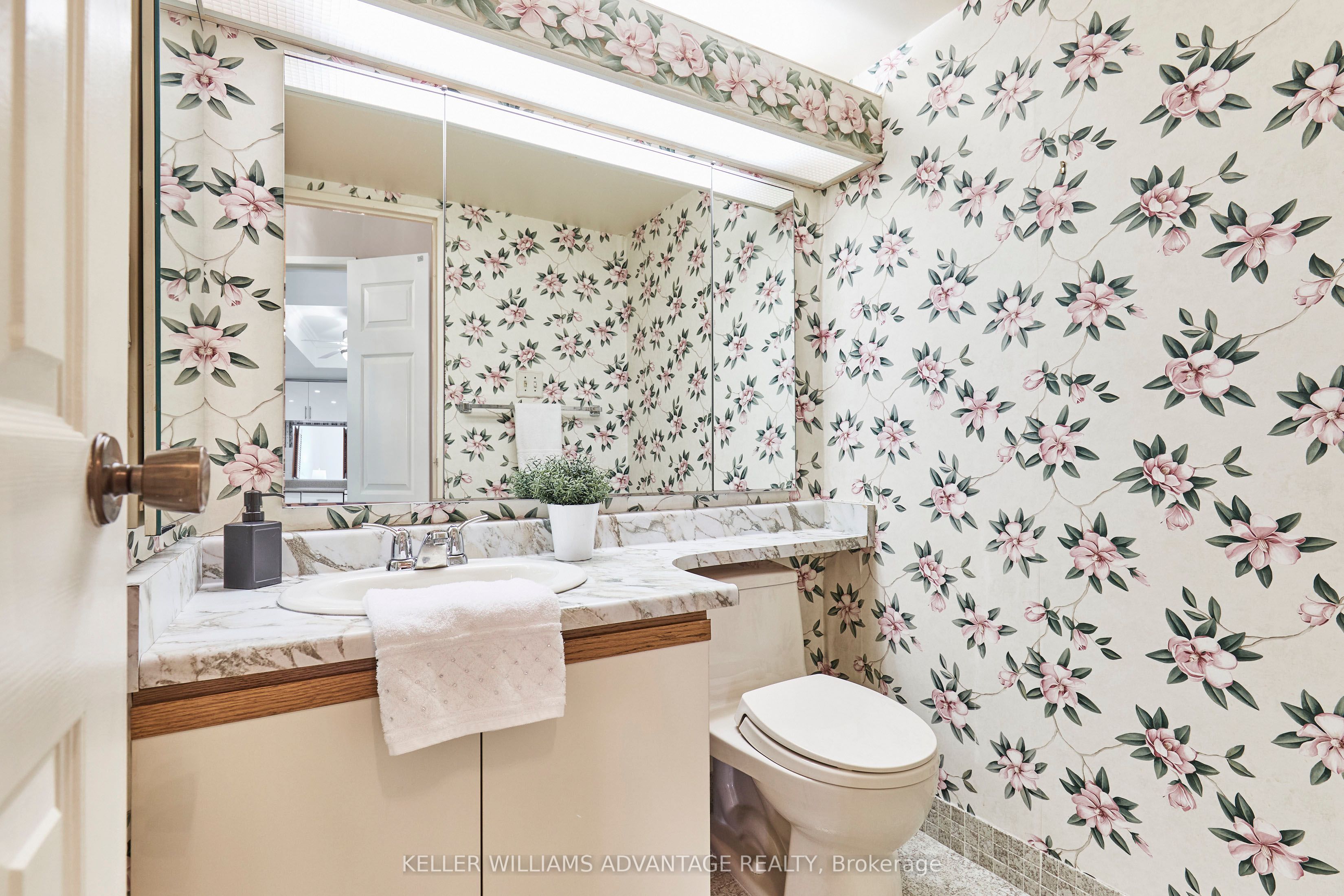 2330 Bridletowne Circle, #1105