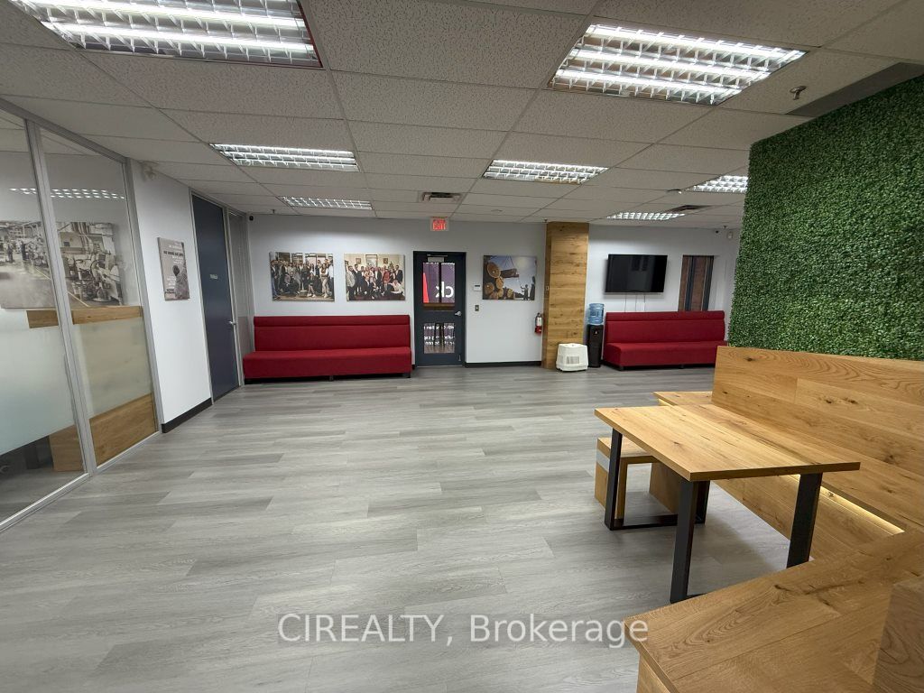 230 Watline Avenue, #Second Floor