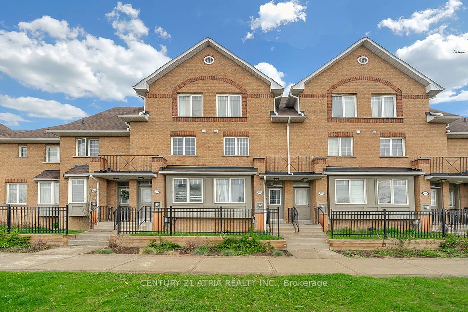 9526 Sheppard